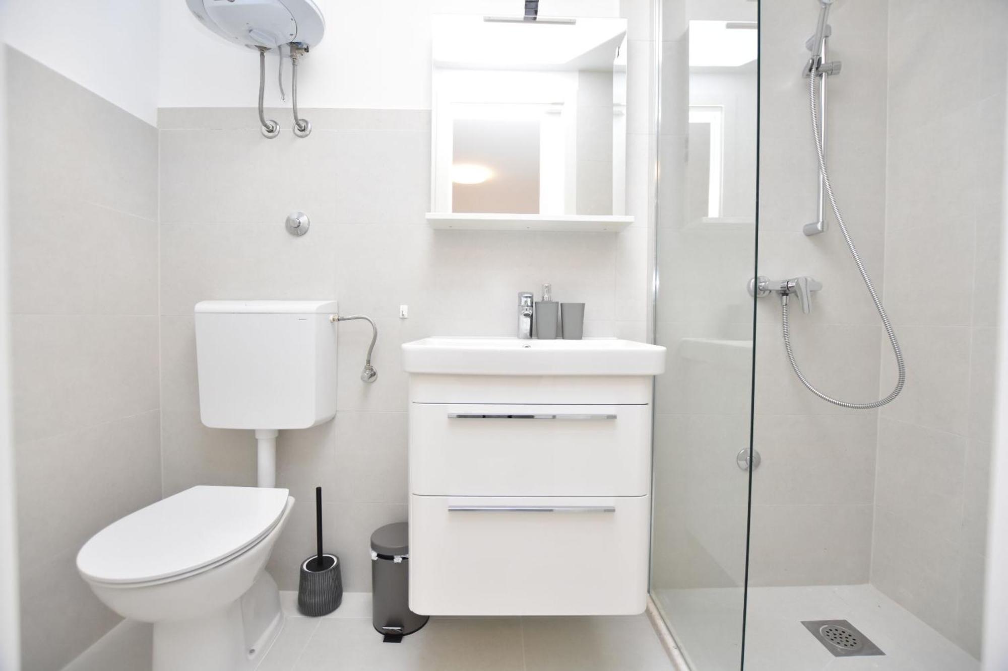 Apartments Leonardo Primošten Kültér fotó